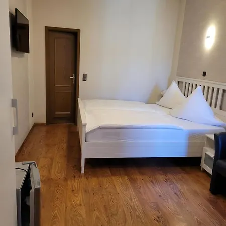 Penzion Am Ozeaneum Stralsund